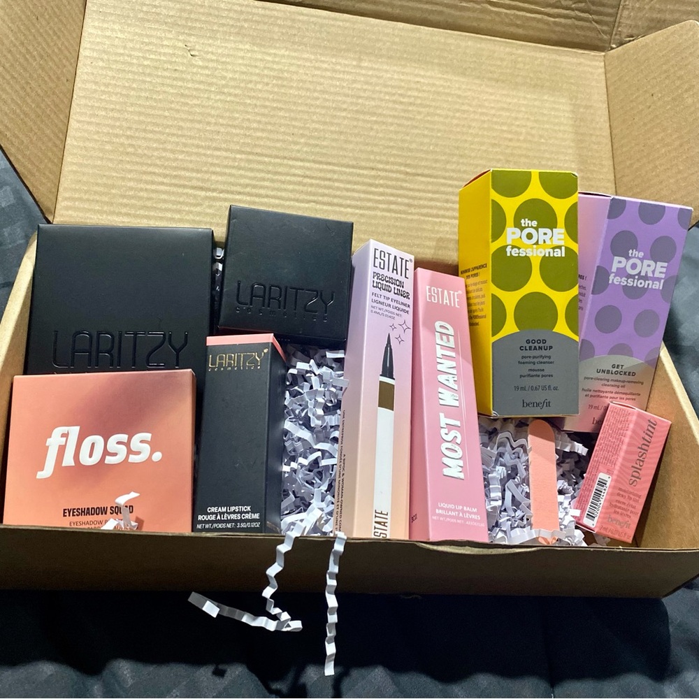 Beauty Box | 6 Full Size + 4 Travel Size